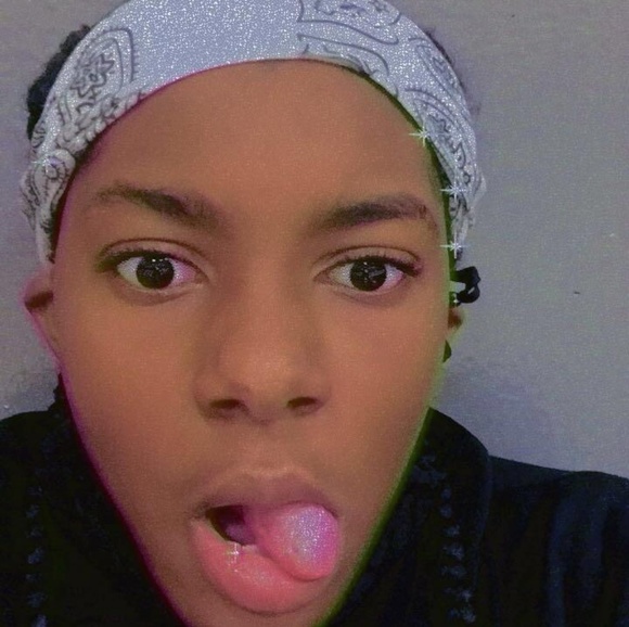 Meet your Posher, Shamorrwia - Picture 1 of 1